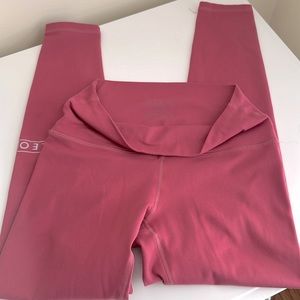 FLEO Romey Leggings - Mauve - 25 inch